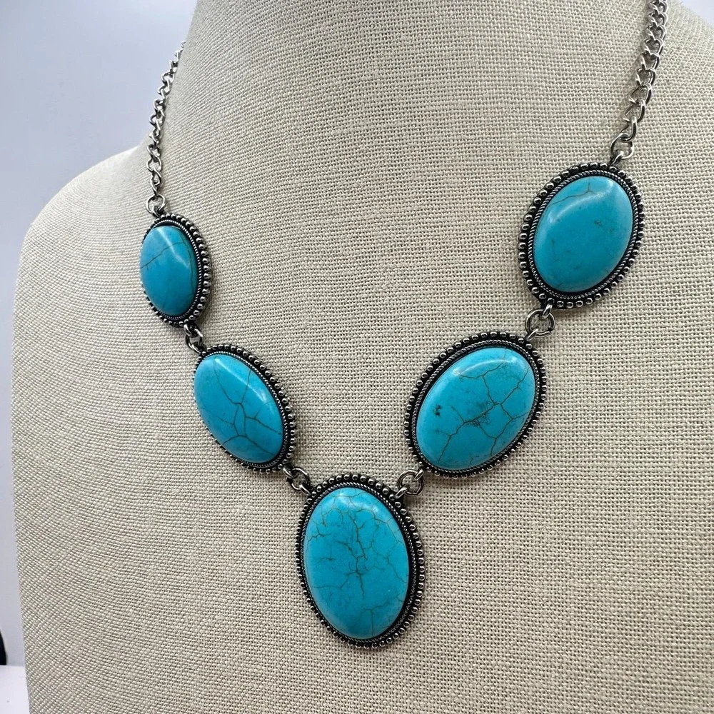 VTG Silver Tone Turquoise Color Bib‎ Necklace Chunky Statement Bold Boho Retro